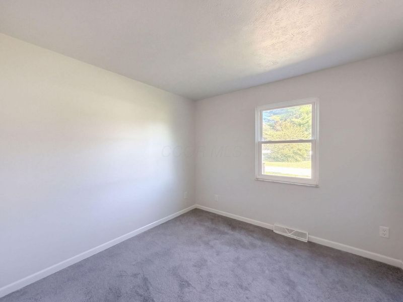 583 Derby Downs Road, Newark, OH 43055 Photo 9