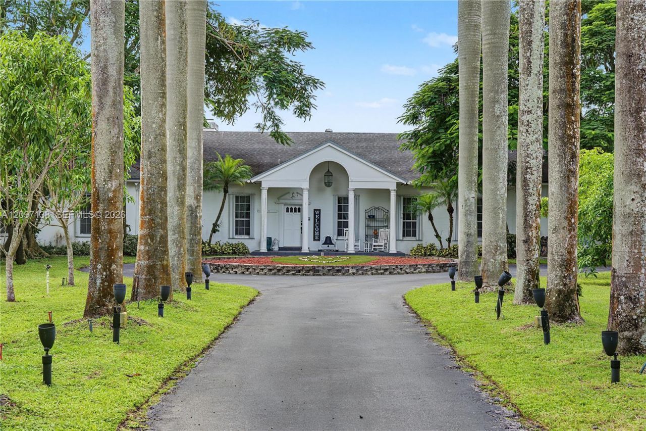 27950 SW 182nd Ave , Homestead, FL 33031 Photo