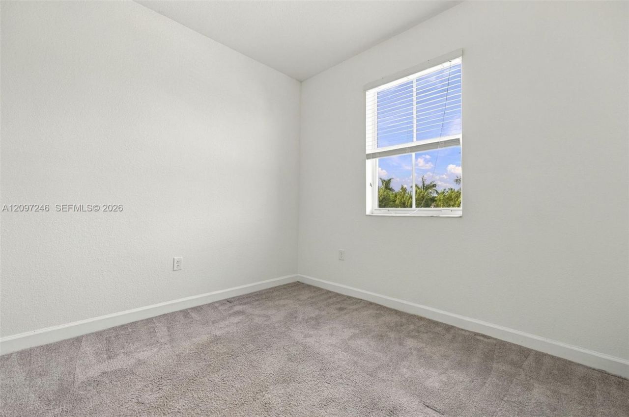 2686 SE 18th St , Homestead, FL 33035 Photo