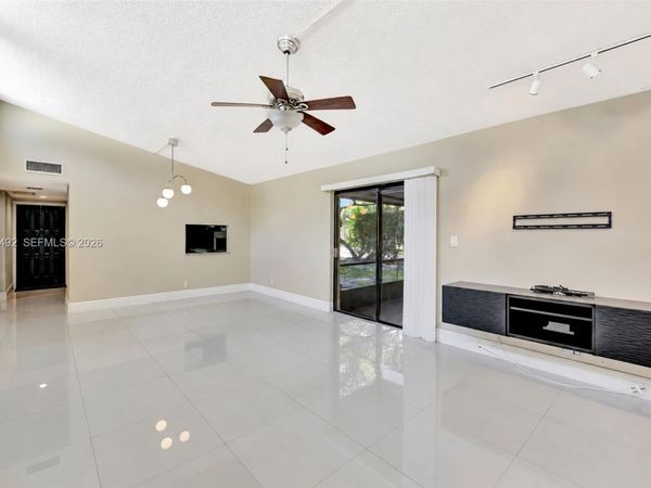 5701 Swordfish Cir, Tamarac, FL 33319