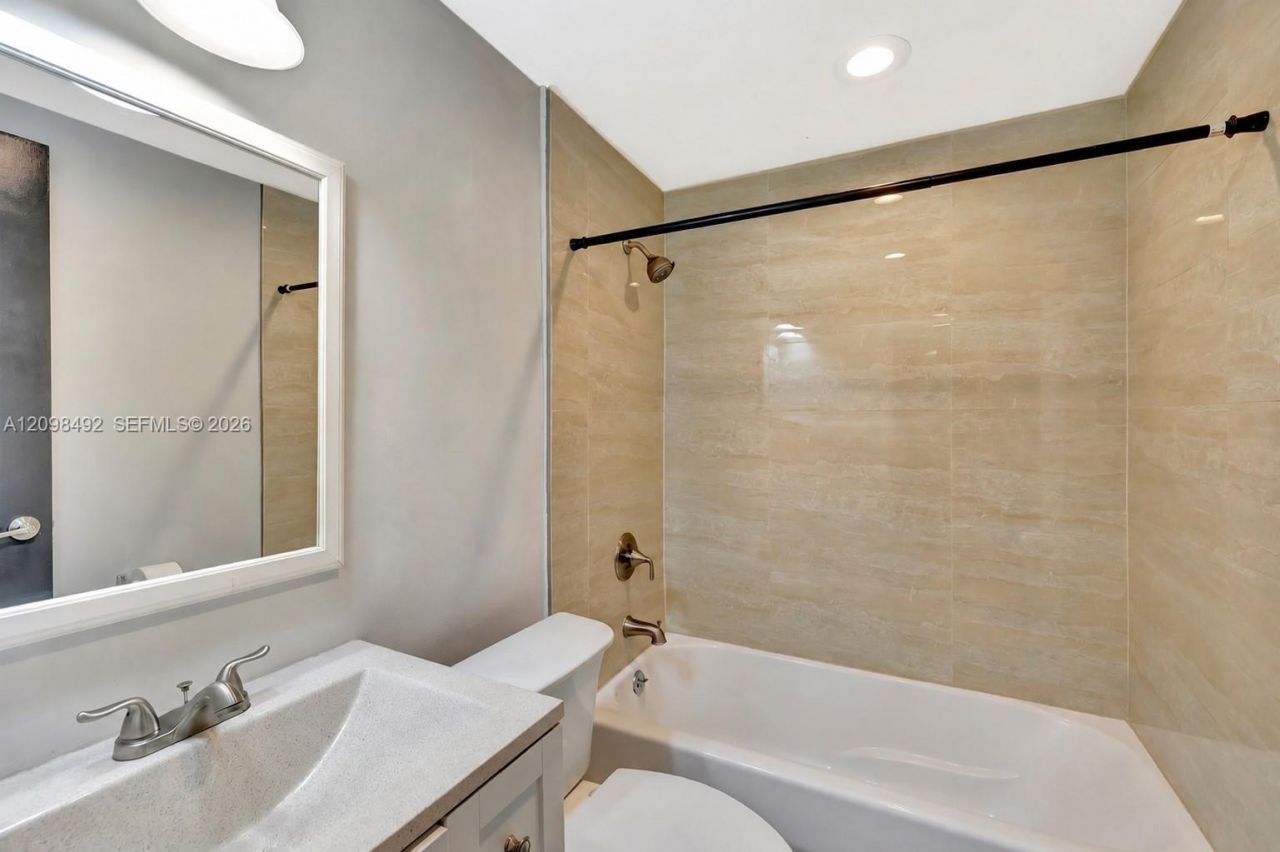 5701 Swordfish Cir, Tamarac, FL 33319 Photo