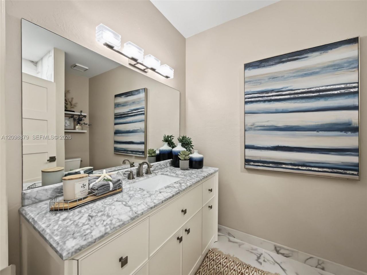 111 Newport Cay , Naples, FL 34114 Photo