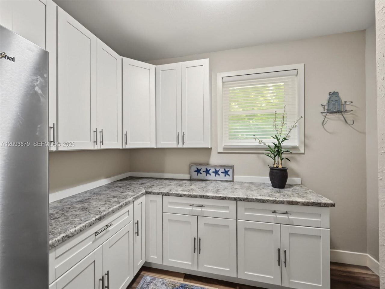 111 Newport Cay , Naples, FL 34114 Photo