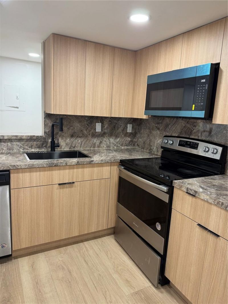 9938 Nob Hill Pl , Unit 1838, Sunrise, FL 33351 Photo