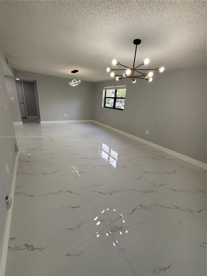 9937 Nob Hill Pl , Unit 1637, Sunrise, FL 33351 Photo