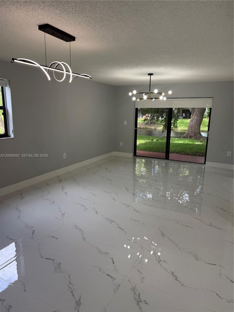 9937 Nob Hill Pl , Unit 1637, Sunrise, FL 33351 Photo