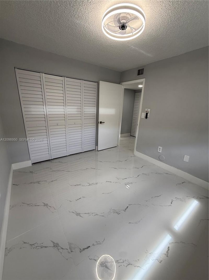 9937 Nob Hill Pl , Unit 1637, Sunrise, FL 33351 Photo