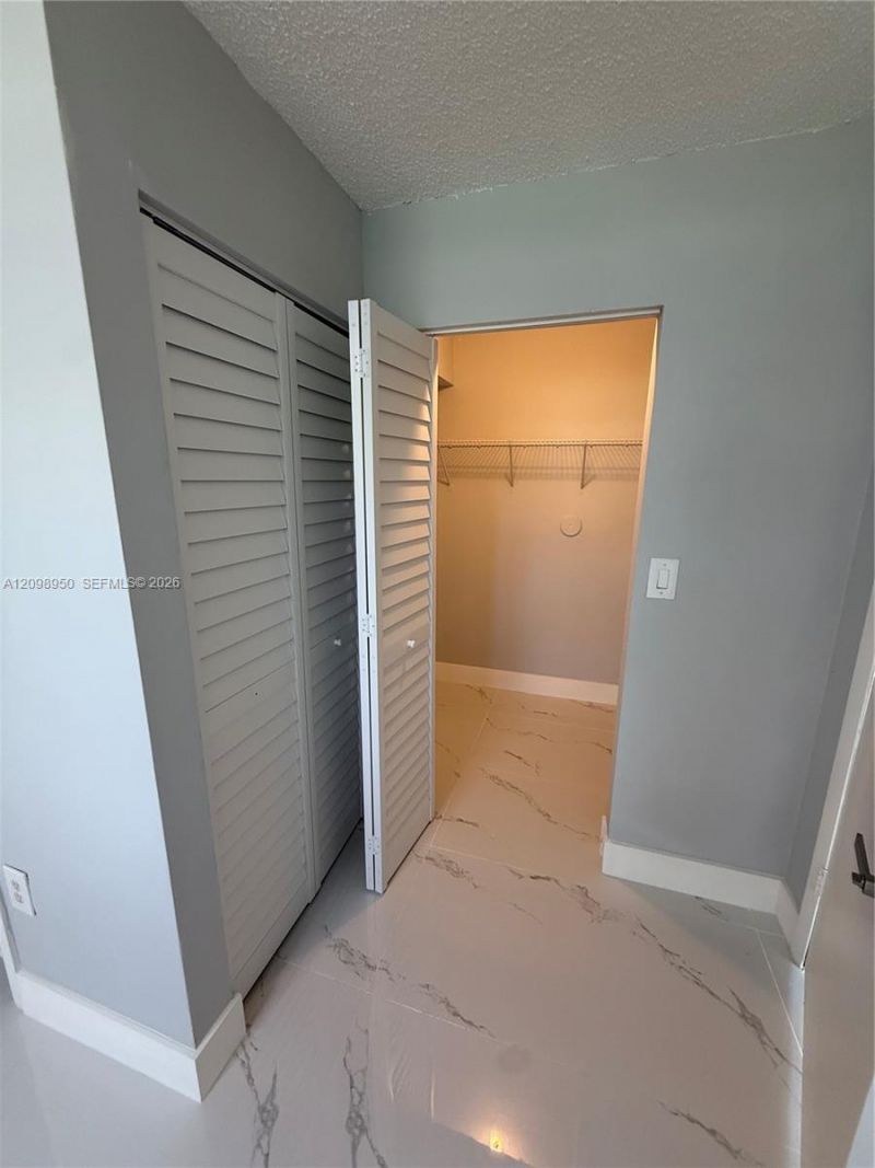 9937 Nob Hill Pl , Unit 1637, Sunrise, FL 33351 Photo