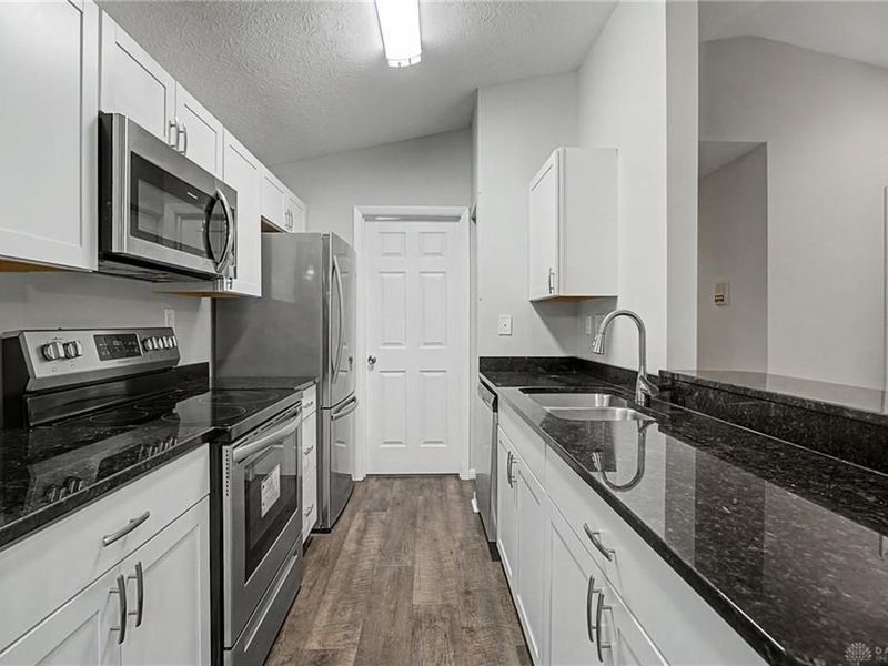 1440 Hollow Run, Unit 12, Centerville, OH 45459 Photo 15