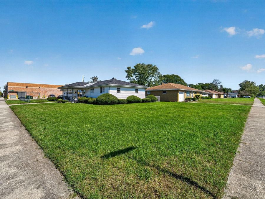 Property Image 4