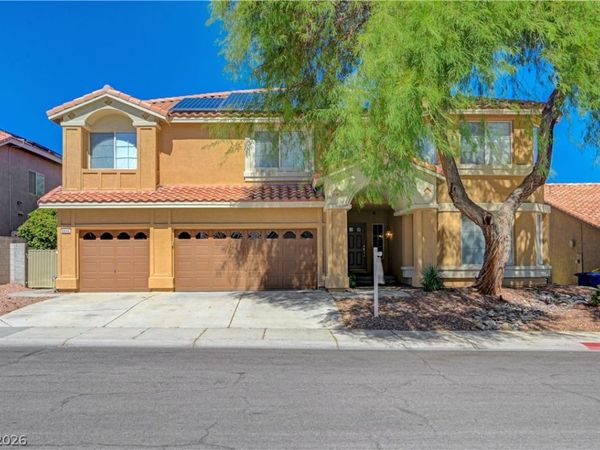 8640 Castle Hill Avenue , Las Vegas, NV 89129