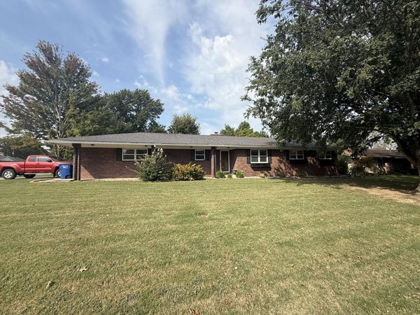 2136 K St SW , Miami, OK 74354
