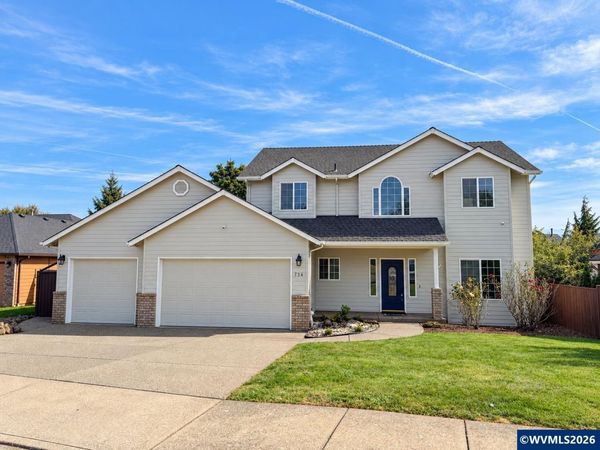 734 Roosevelt St NW, Salem, OR 97304