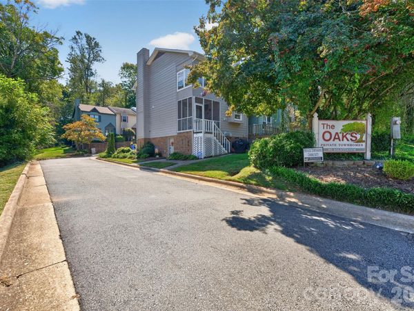 623 College Avenue SW, Lenoir, NC 28645