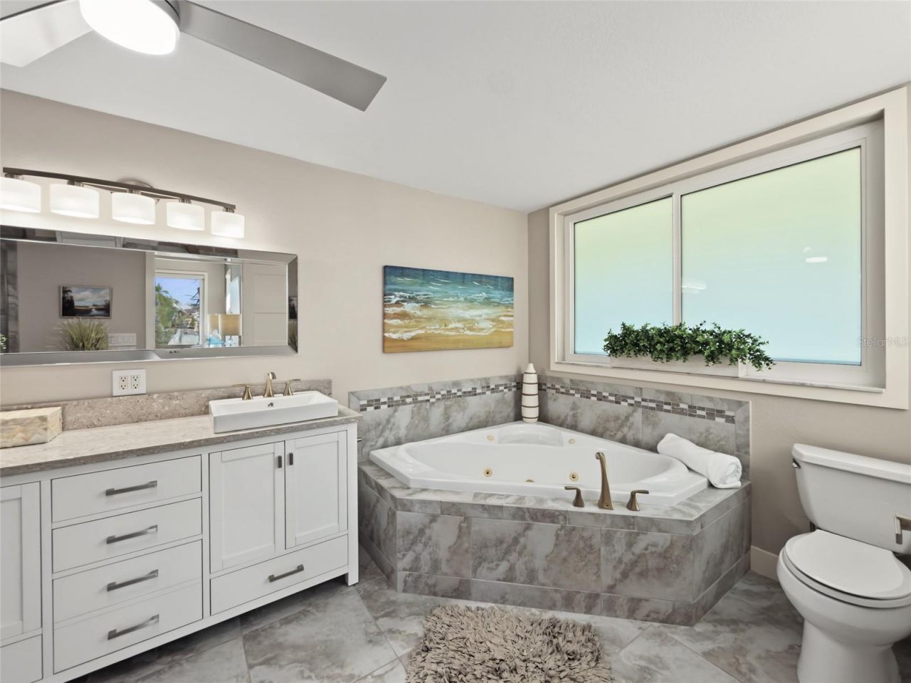 111 Newport Cay , Naples, FL 34114 Photo