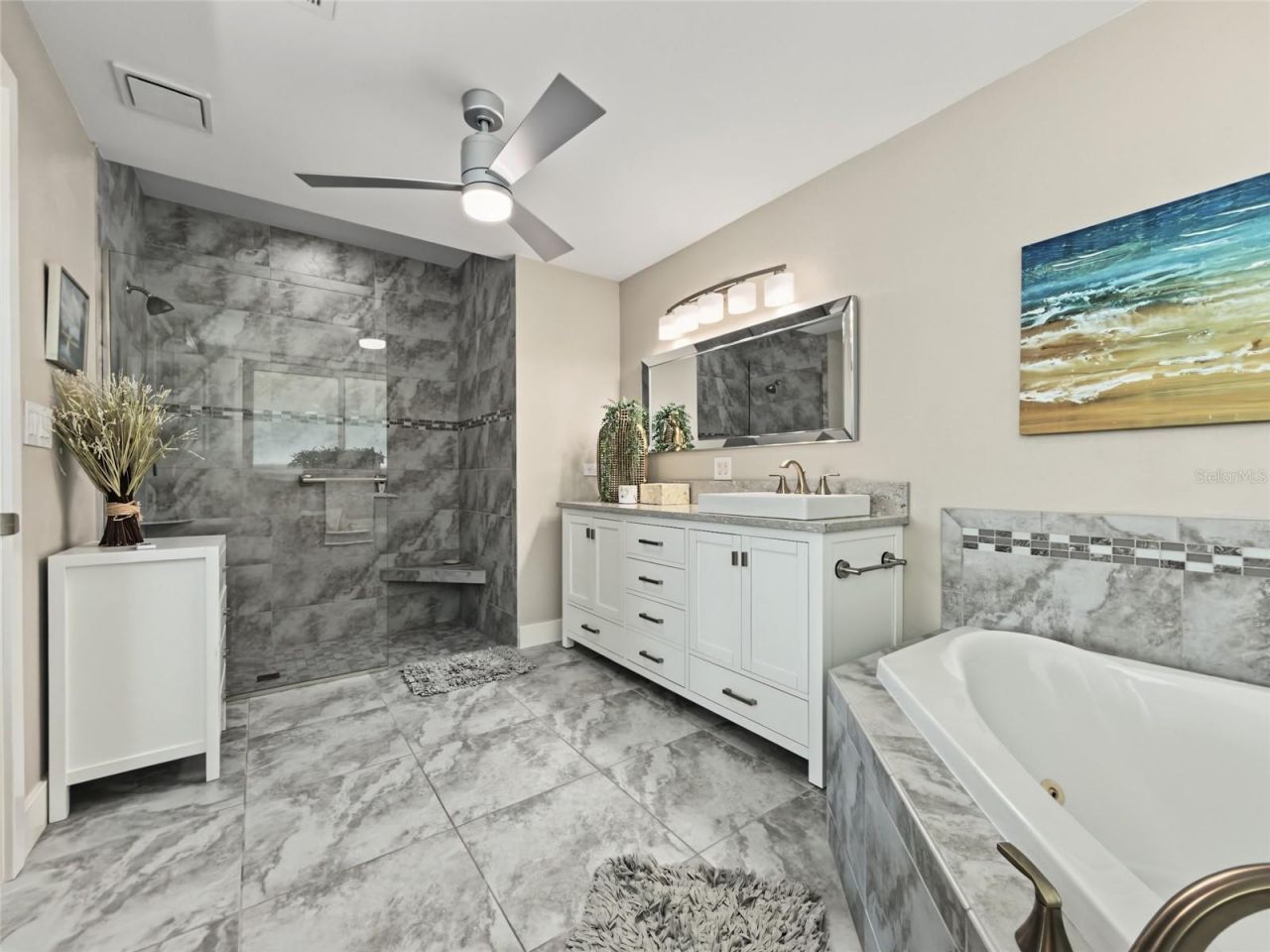 111 Newport Cay , Naples, FL 34114 Photo