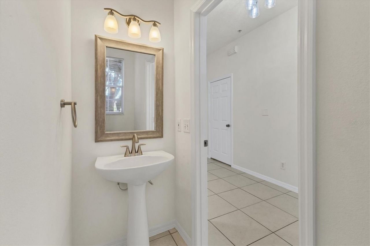 4104 Crabtree Avenue , Sarasota, FL 34233 Photo