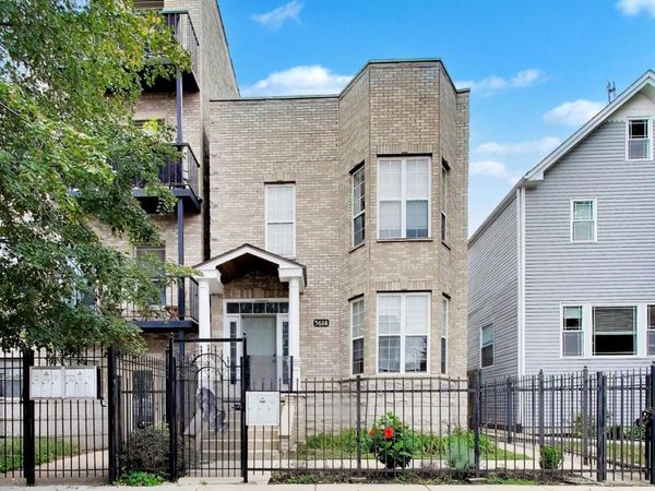 3614 W Shakespeare Avenue , Chicago, IL 60647
