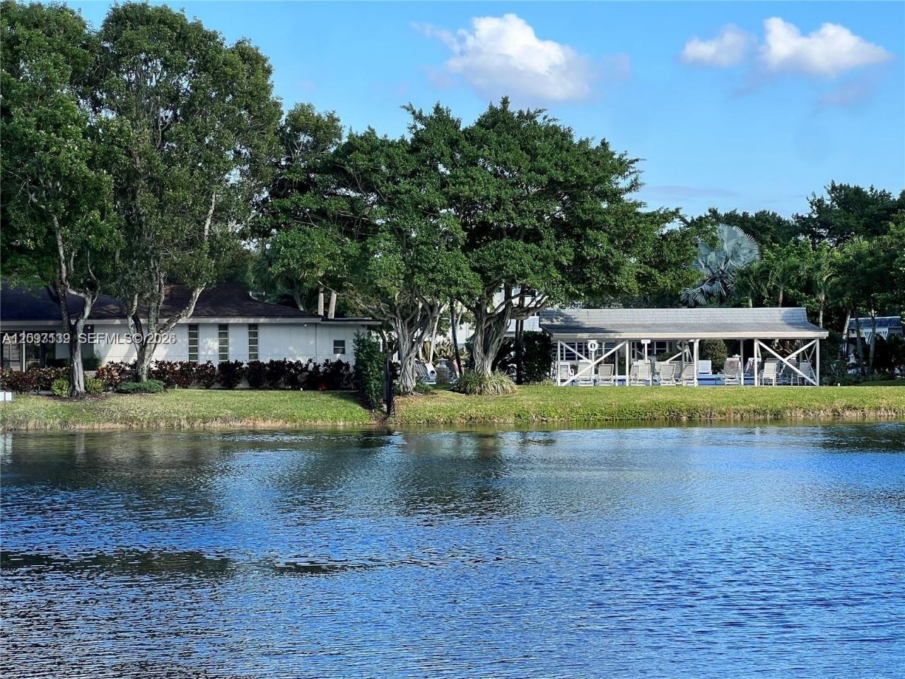 3530 NW 52nd Ave, Unit 403, Lauderdale Lakes, FL 33319 Photo