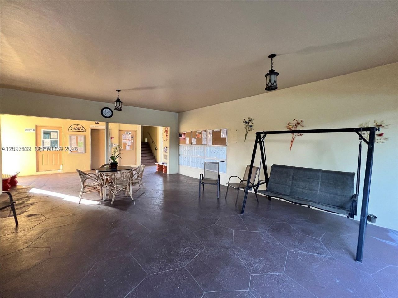 3530 NW 52nd Ave, Unit 403, Lauderdale Lakes, FL 33319 Photo
