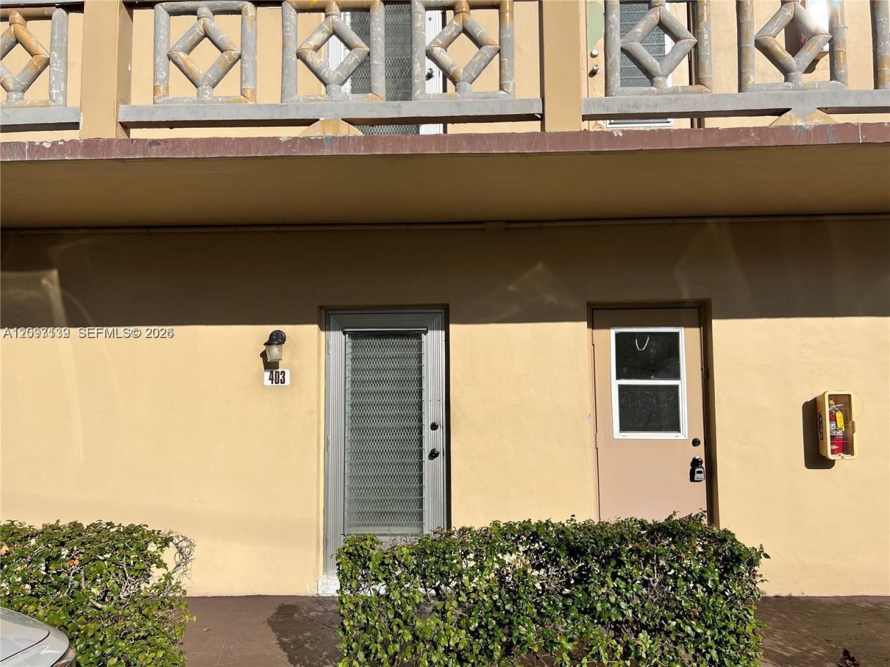 3530 NW 52nd Ave, Unit 403, Lauderdale Lakes, FL 33319 Photo