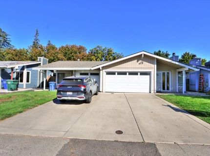 2428-2430 Camino Garden Way, Carmichael, CA 95608 Photo