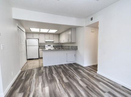 2428-2430 Camino Garden Way, Carmichael, CA 95608 Photo