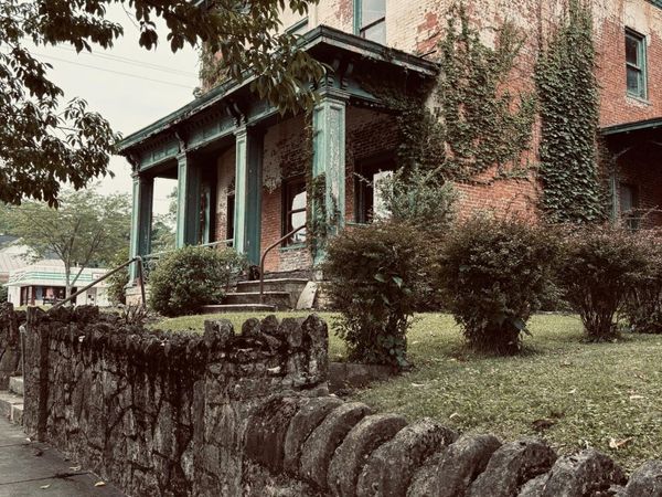 425 S Fountain Avenue, Springfield, OH 45506