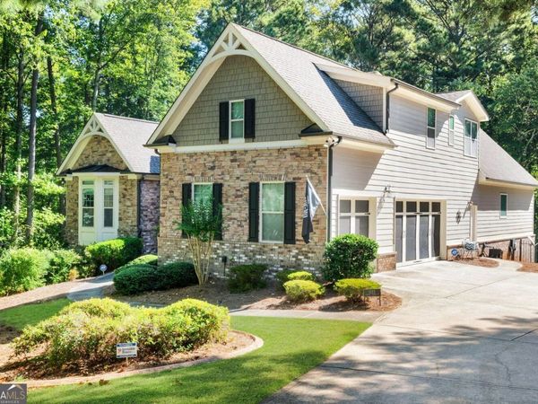 1222 Eagles Creek Court NW, Acworth, GA 30101