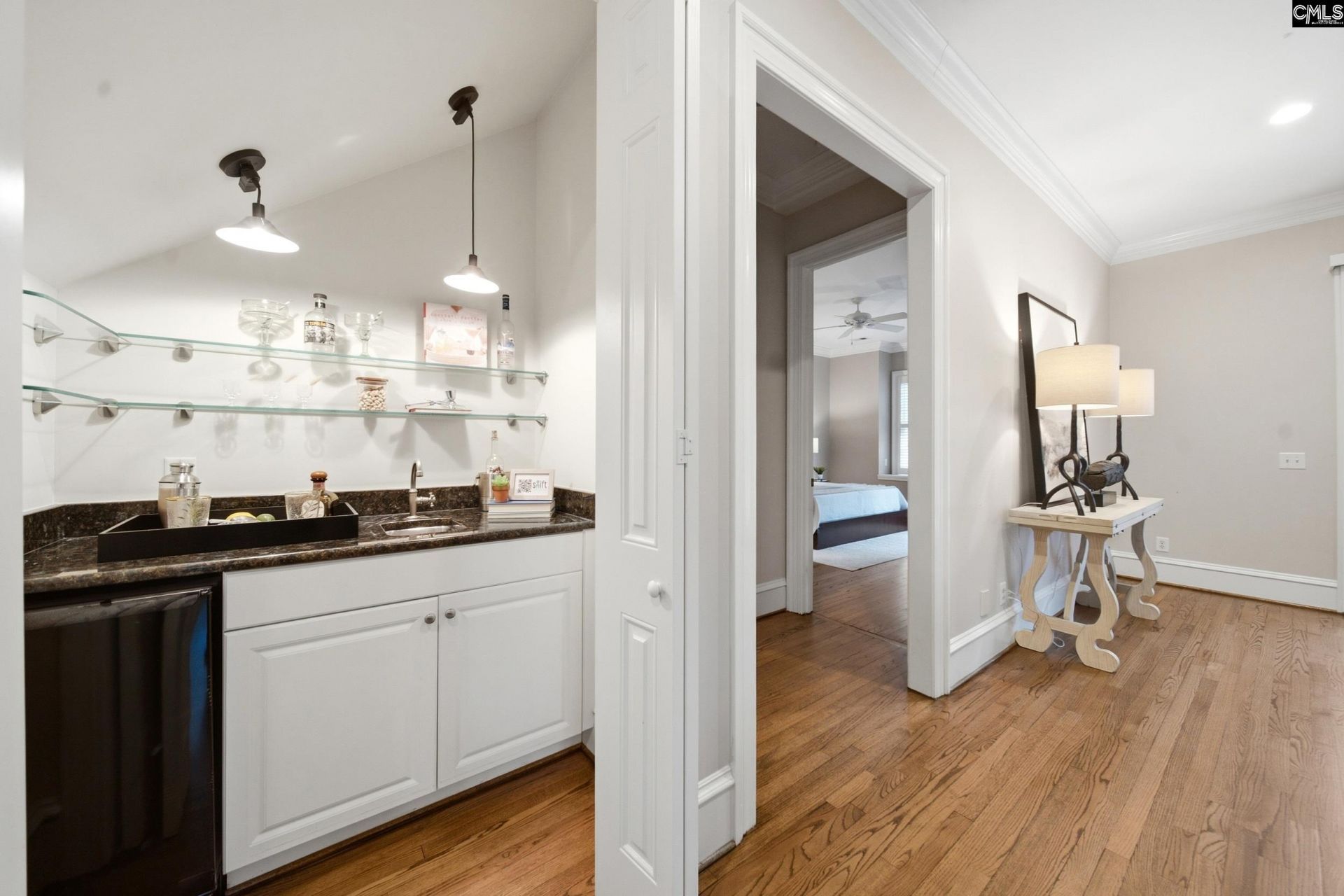 2 Highbourne Court  Photo 9