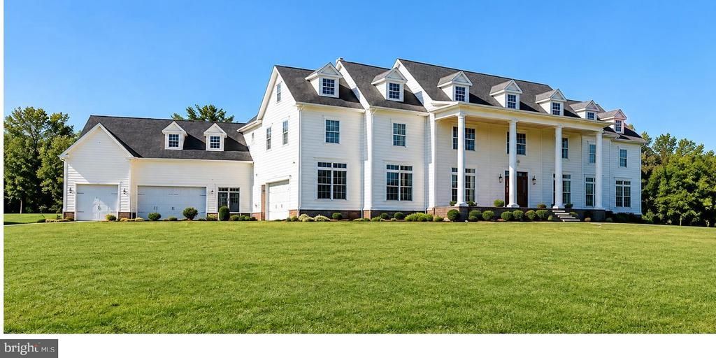 8671 BROOKS FARM ROAD, BEL ALTON, MD 20611