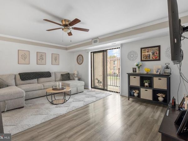 47202 DELAIRE LANDING ROAD, Unit 202, PHILADELPHIA, PA 19114