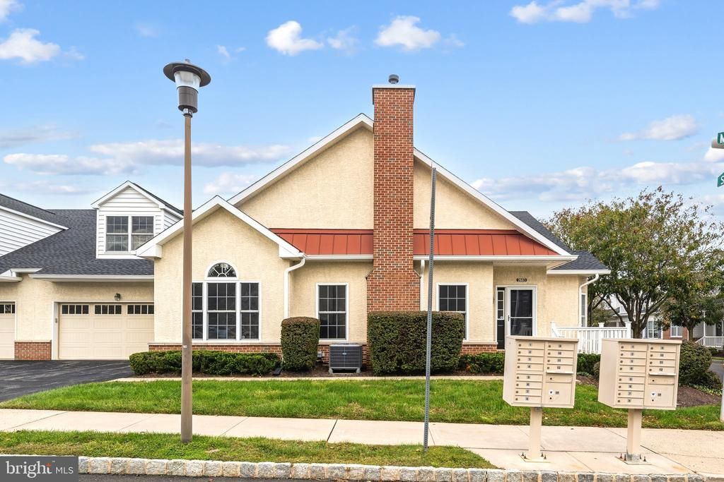 2683 Marigold Lane, Philadelphia, PA 19116 Main Photo