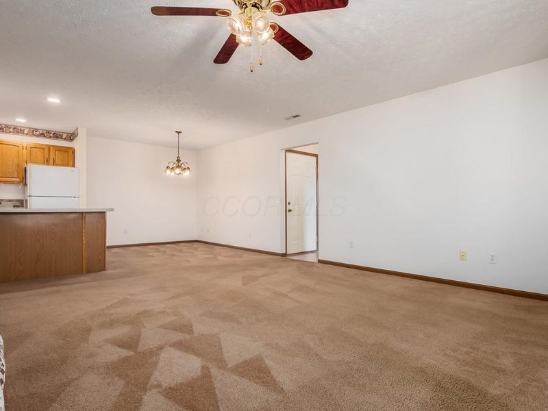 267 Goosepond Road, Unit D, Newark, OH 43055 Photo 14