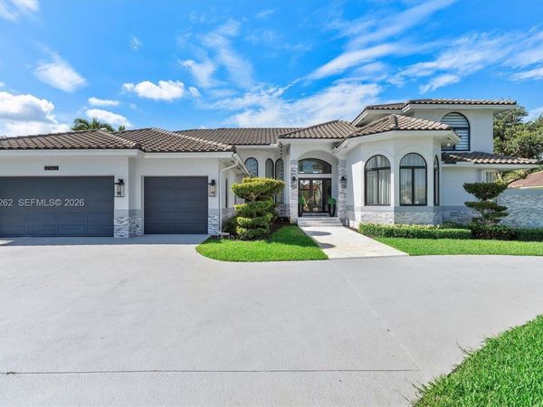 12060 NW 10th St , Plantation, FL 33323