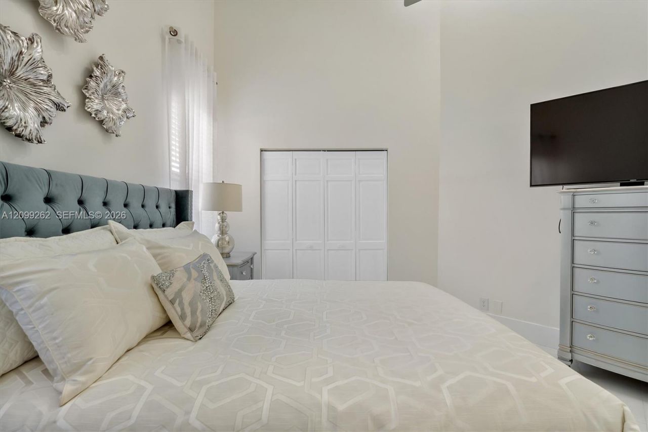 12060 NW 10th St, Plantation, FL 33323 Photo