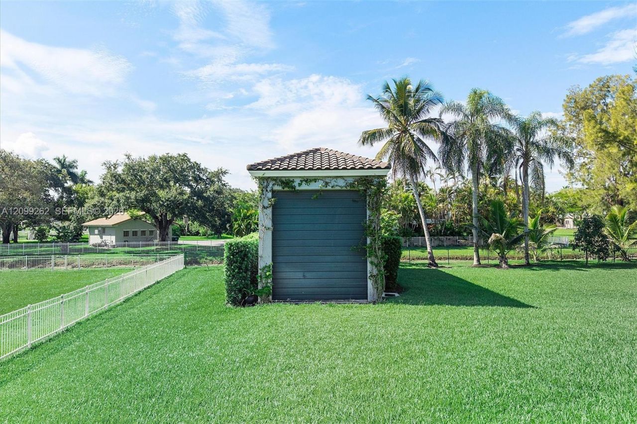 12060 NW 10th St, Plantation, FL 33323 Photo