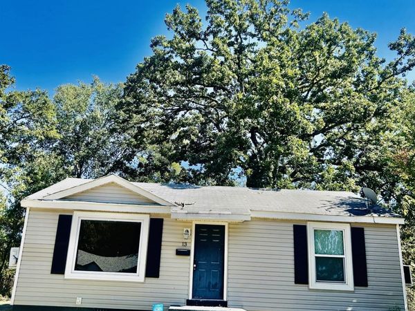 13 E Richard Drive, White Hall, AR 71602