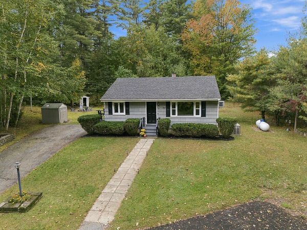 14 Windsor Terrace , Farmingdale, ME 04344