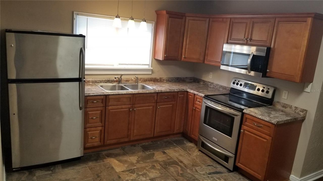 902 E Lime Street, Lakeland, FL 33801 Photo