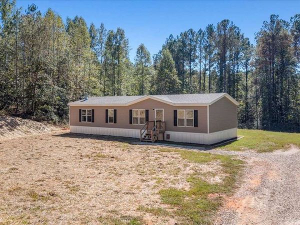 2519 Pleasant Hill Road, Talking Rock, GA 30175