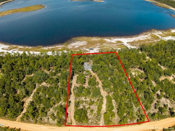 1234 Hampshire Boulevard, Chipley, FL 32428