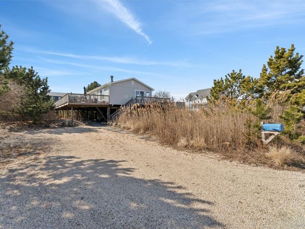 7 Cove Lane , Westhampton Dunes, NY 11978
