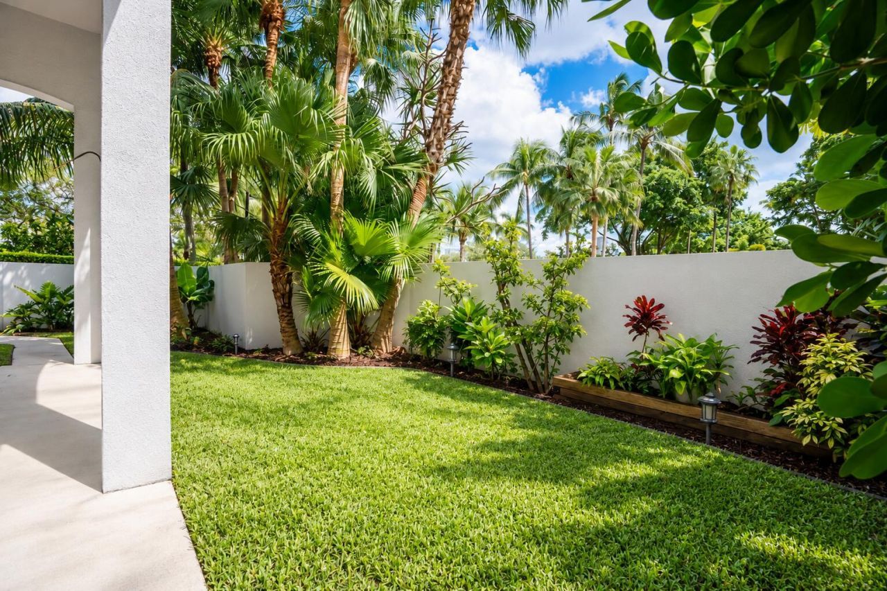 3600 Yacht Club Drive, Unit 102, Aventura, FL 33180 Photo