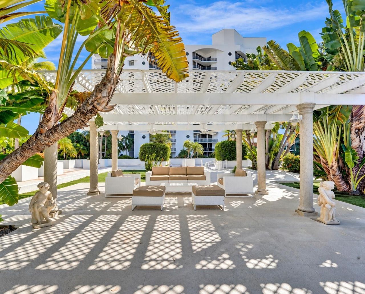 3600 Yacht Club Drive, Unit 102, Aventura, FL 33180 Photo