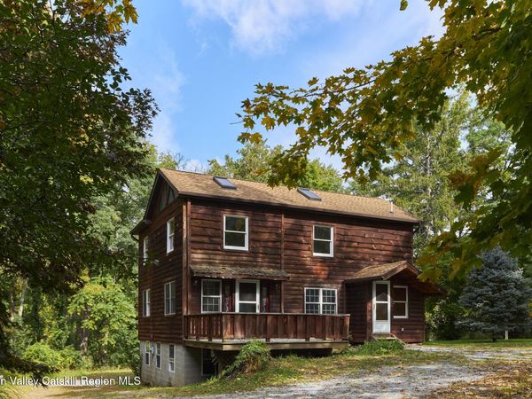49 Oak Street, Rhinebeck, NY 12572