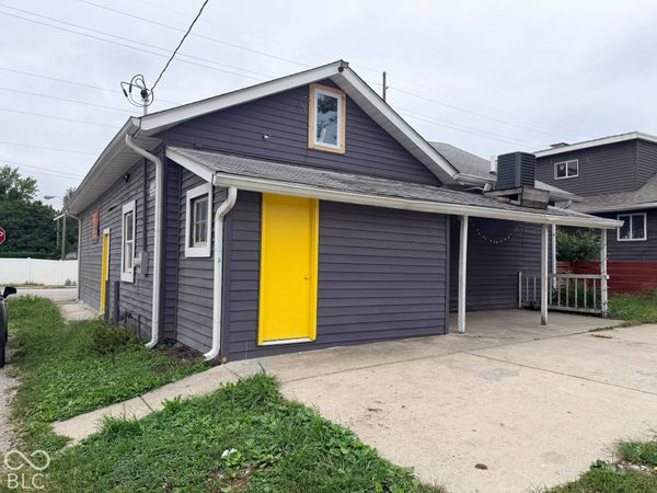 3002 W 10th Street , Indianapolis, IN 46222