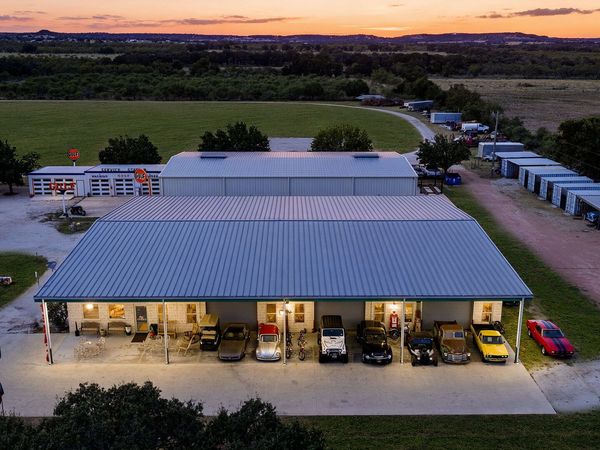 7914 S State Highway 16, Fredericksburg, TX 78624