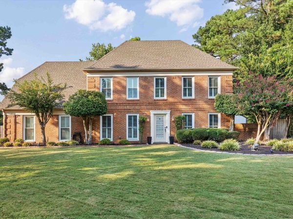 1966 KOSTKA LN , Germantown, TN 38139