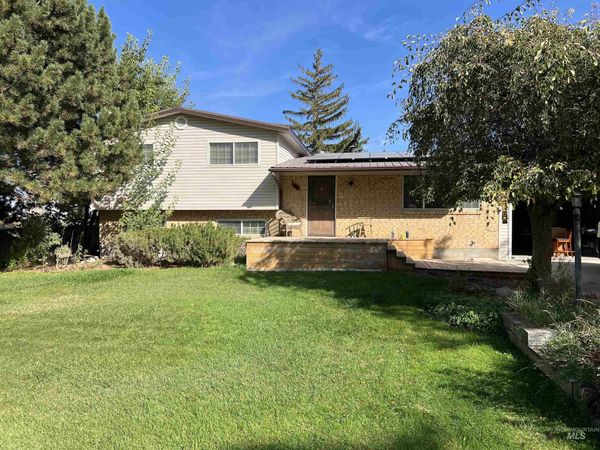 186 Clear Spring Dr, Twin Falls, ID 83301